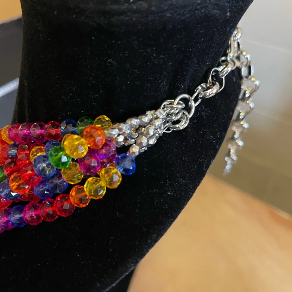 Sassy Jones Multicolor Beaded Necklace - Picture 6 of 9